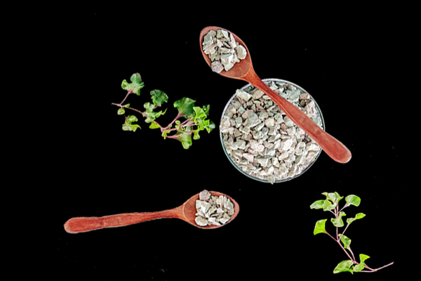 沸石對(duì)農(nóng)業(yè)種植有哪些潛在的長(zhǎng)期影響？